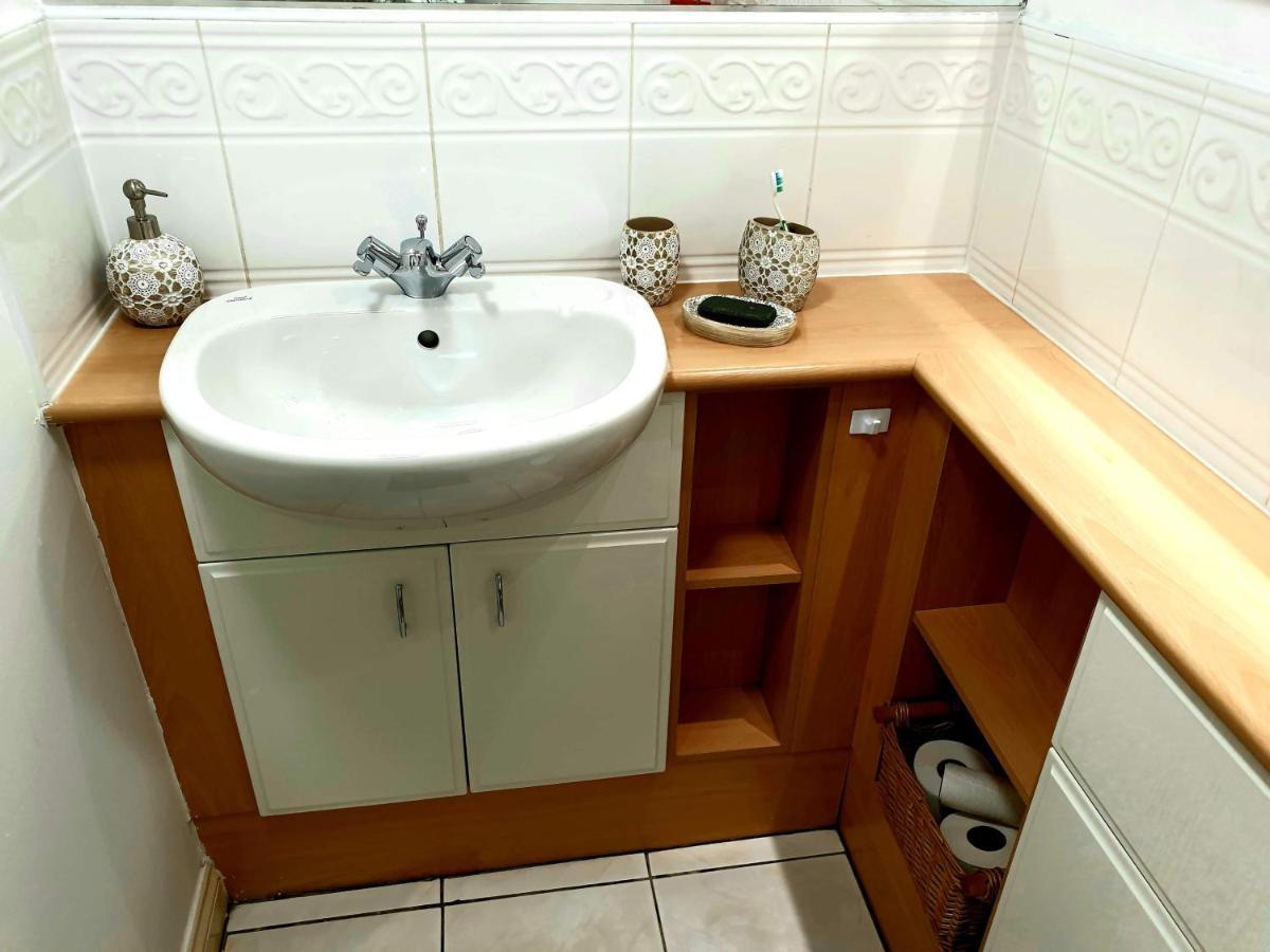 Central En-Suite Room エディンバラ エクステリア 写真