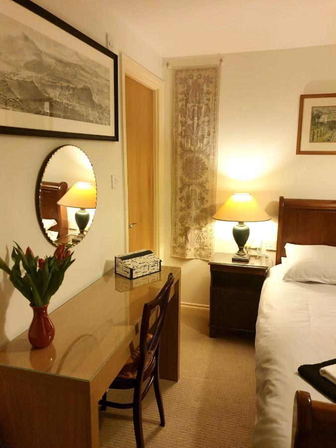 Central En-Suite Room エディンバラ エクステリア 写真